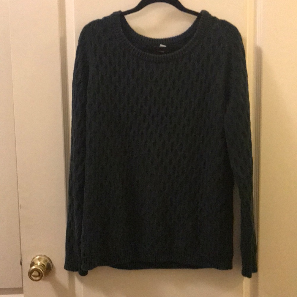 Hunter green sweater